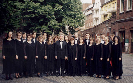 В.А. Калинин и Камерный хор на фестивале в Дюсеельдорфе (Германия 2004)