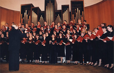 Выступление с хором в Малом зале МГК