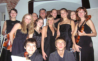 С оркестровой группой ГМК имени Гнесиных. Германия, 2006
